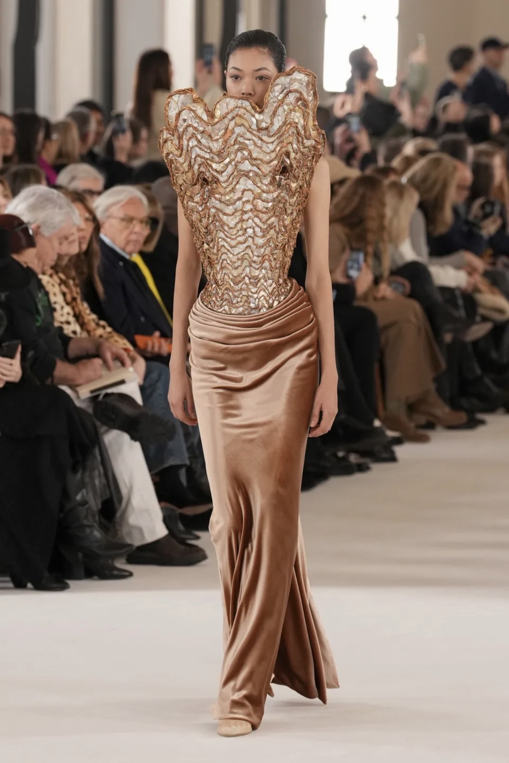 Mika Schneider For SCHIAPARELLI Haute Couture SS23show In Paris NEWS